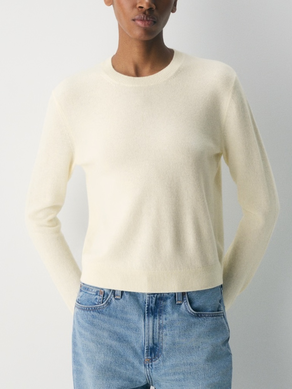 WILFRED SERENDIPITY LITELUXE CASHMERE SWEATER - SIZE MEDIUM